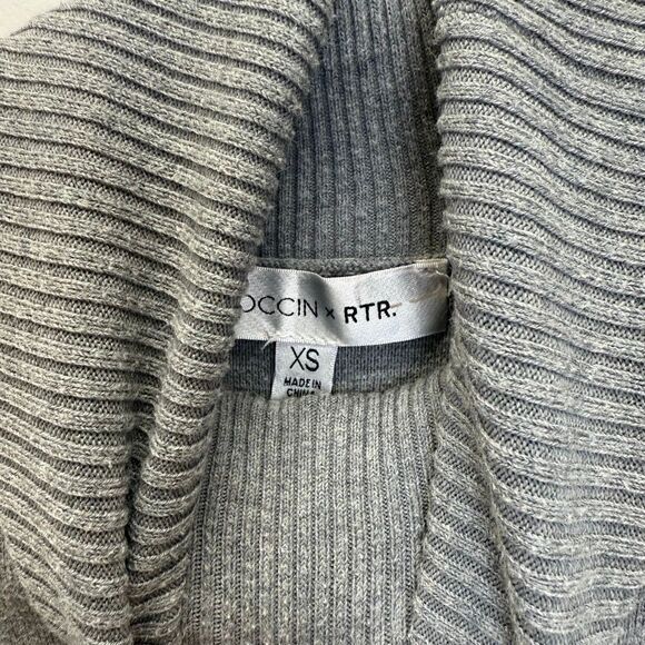 Toccin Knit Tie Front Dress - Picture 9 of 9